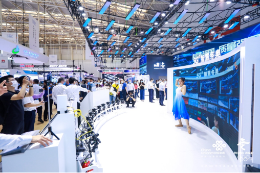 第五届世界智能大会盛大开幕 中国联通全方位上演5G实力秀